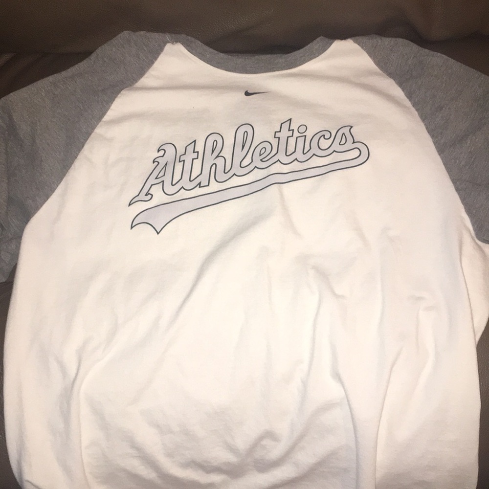 Men’s Oakland A’s tee